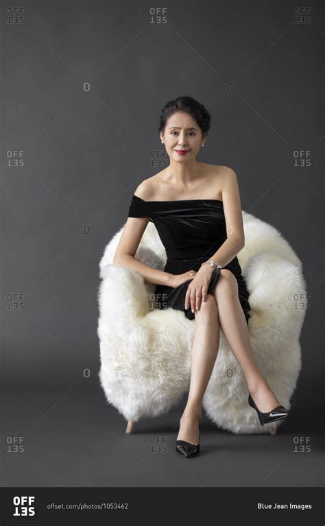 252,051 Beautiful Chinese Lady Stock Photos & High。